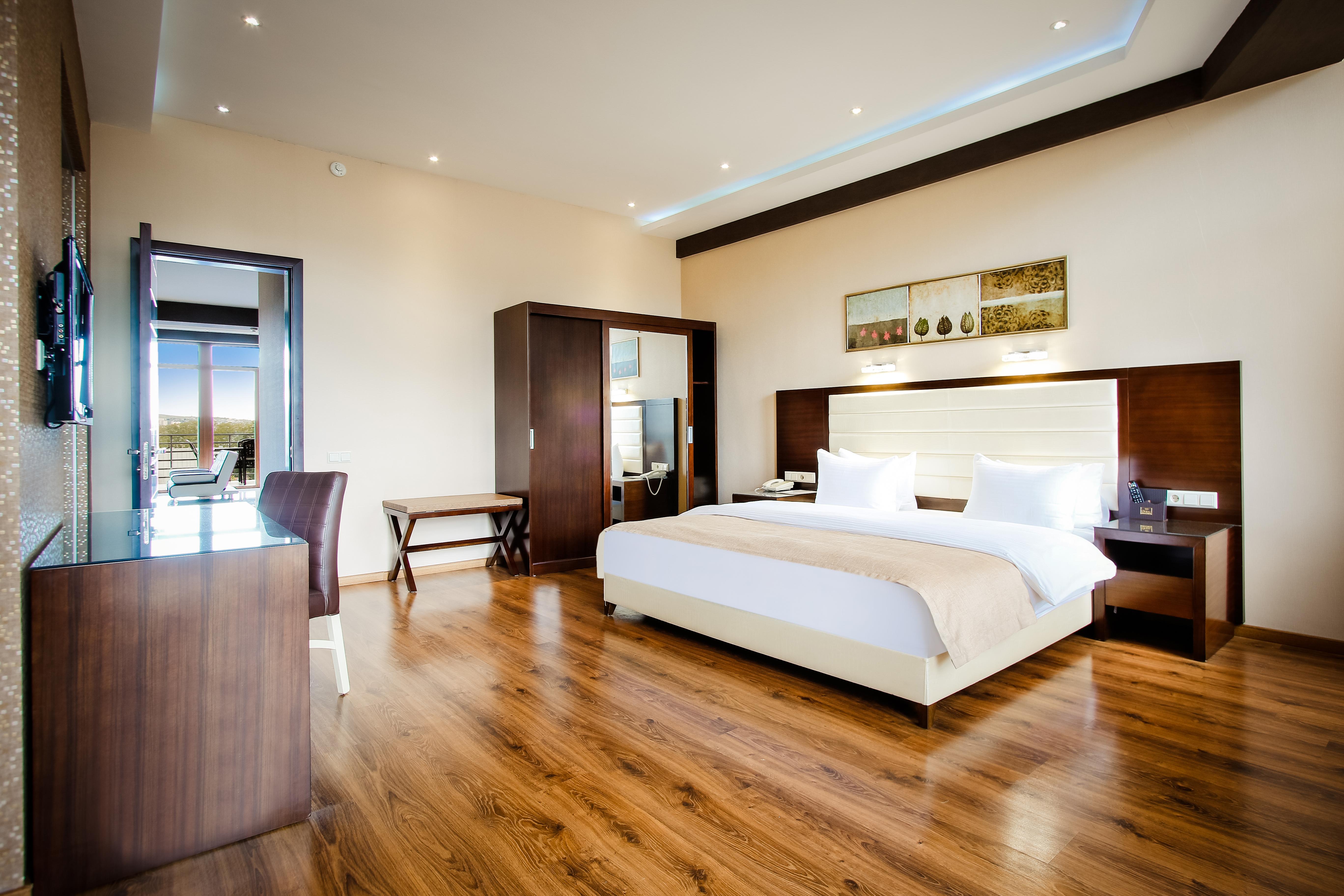 فندق Orion 4*